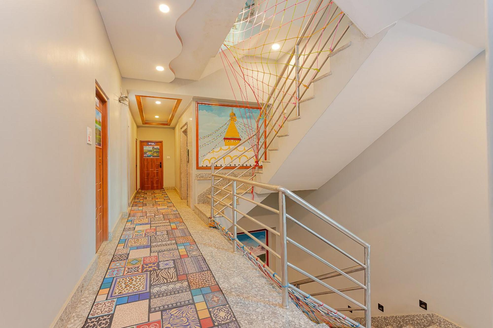 Oyo 799 Hotel Tik Tok Pvt Ltd. กาฐมาณฑุ ภายนอก รูปภาพ