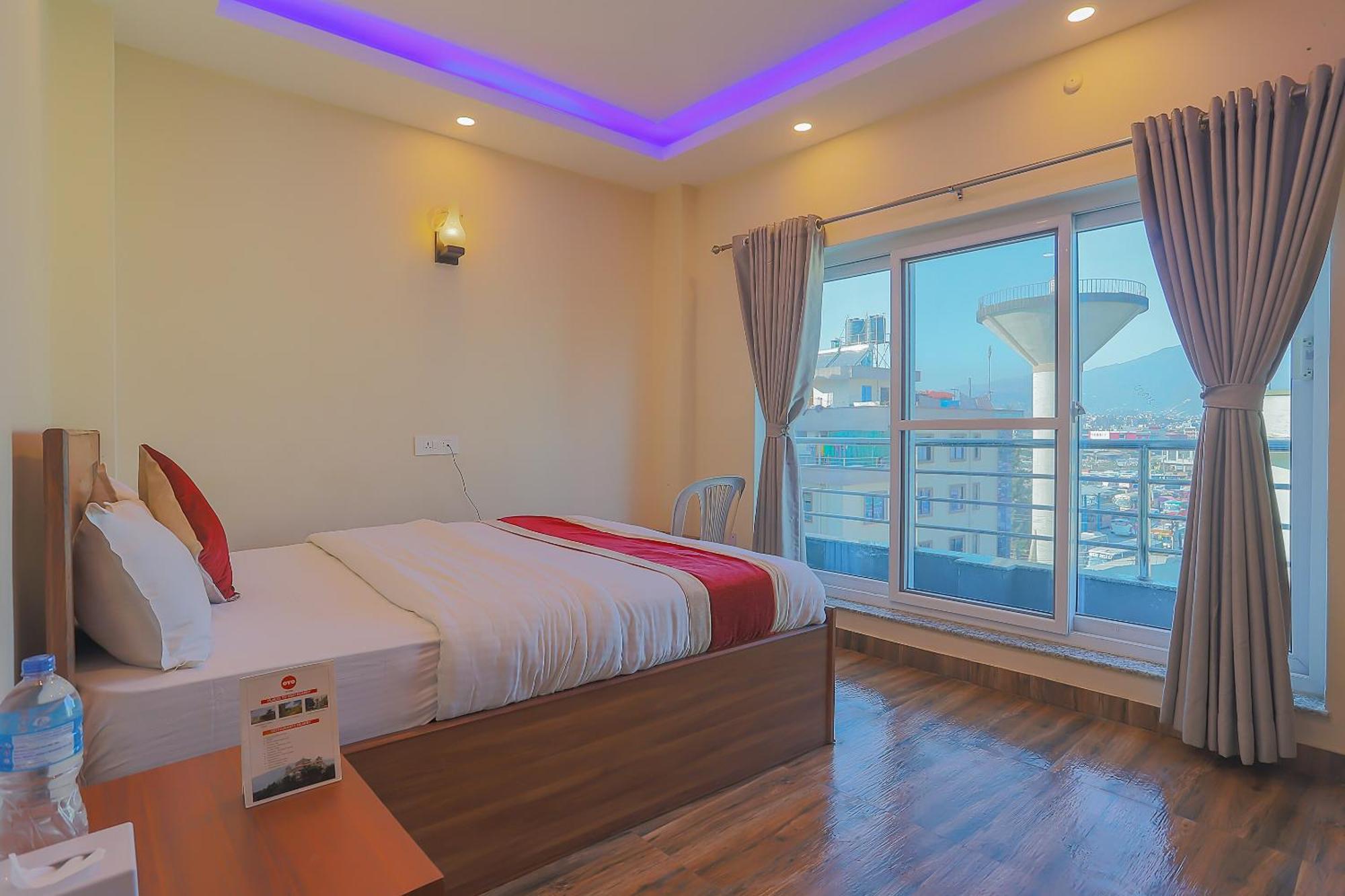 Oyo 799 Hotel Tik Tok Pvt Ltd. กาฐมาณฑุ ภายนอก รูปภาพ