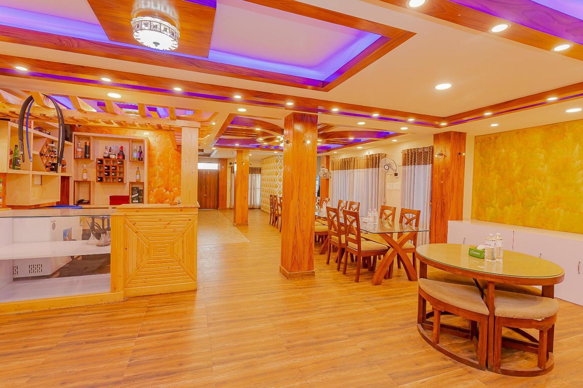 Oyo 799 Hotel Tik Tok Pvt Ltd. กาฐมาณฑุ ภายนอก รูปภาพ