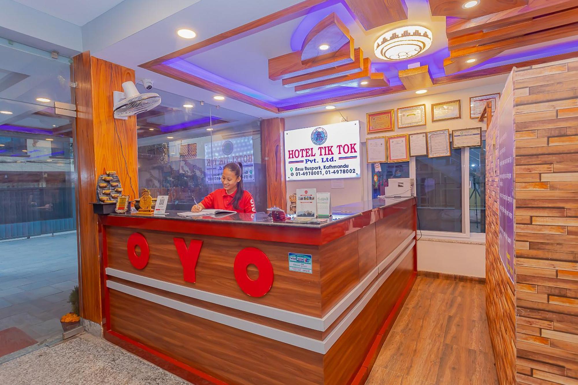 Oyo 799 Hotel Tik Tok Pvt Ltd. กาฐมาณฑุ ภายนอก รูปภาพ